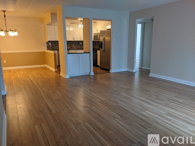 19 Oakridge Drive 2 Beds Condo for Rent - Photo gallery 5