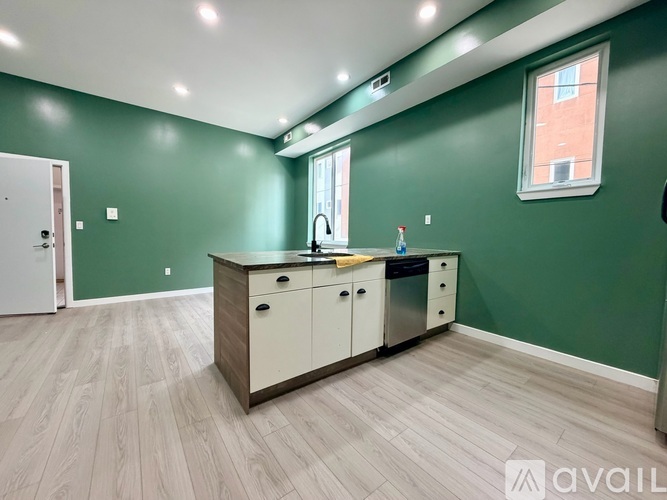 1324 North 15th Street 2 Beds Apartment for Rent - Photo gallery 1