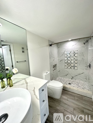 2333 Feather Sound Dr 2 Beds Apartment for Rent - Photo gallery 3
