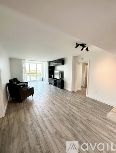 2333 Feather Sound Dr 2 Beds Apartment for Rent - Photo gallery 4