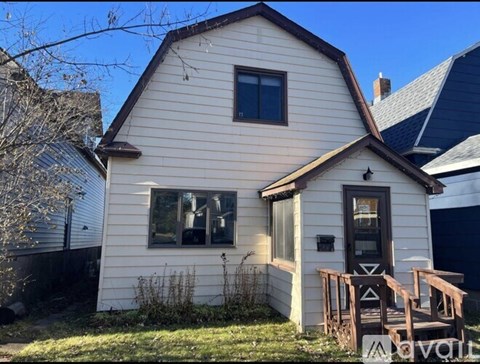 2339 Banks Ave 2 Beds Apartment for Rent