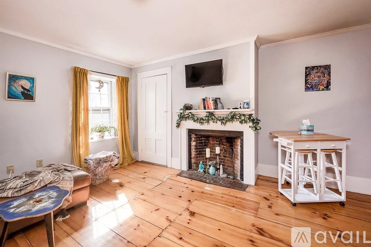 33 Kingston Rd 1 Apartment for Rent - Photo gallery 1
