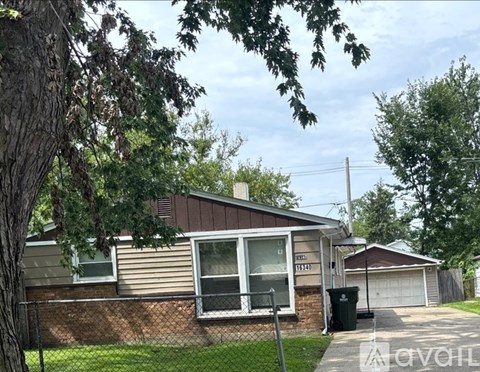 16340 Ashland Ave 3 Beds Apartment for Rent