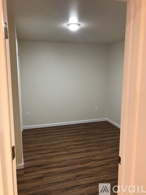 1226 Taylor Ave N 2 Beds Apartment for Rent - Photo gallery 2