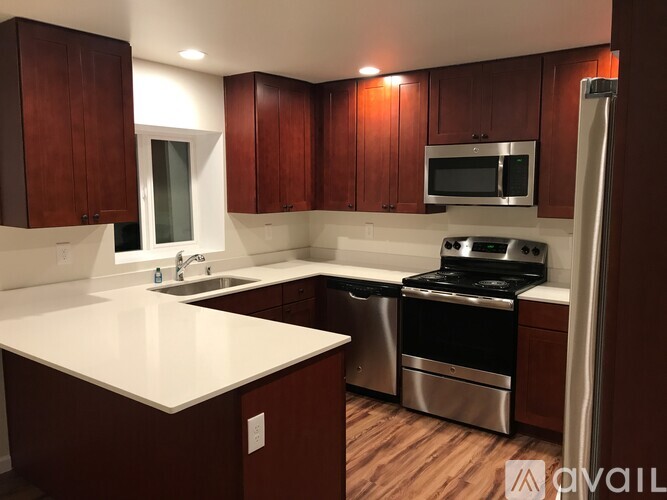 1226 Taylor Ave N 2 Beds Apartment for Rent - Photo gallery 4