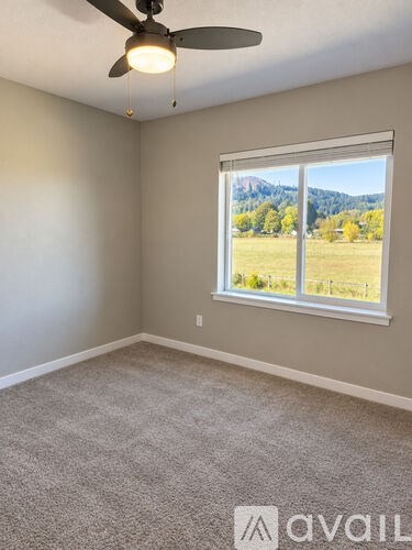 763 South 15Th Street 3 Beds Apartment for Rent