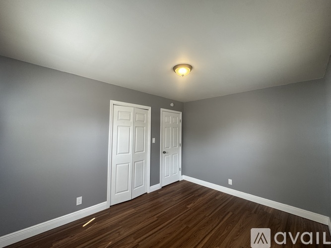 220 Healy Avenue 4 Beds Single Family Home for Rent - Photo gallery 5