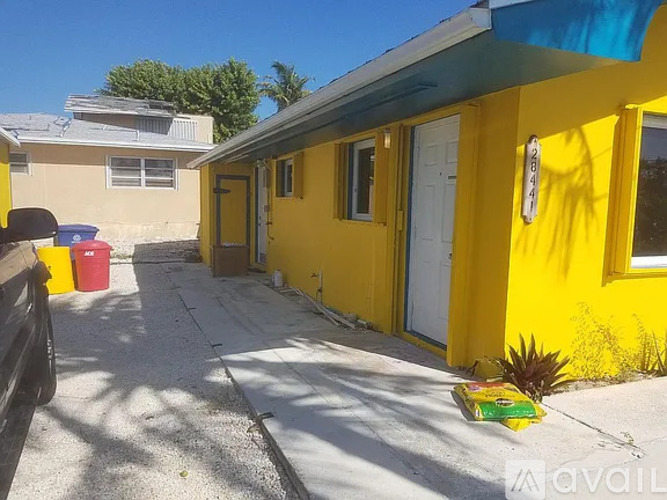 28441 Meyer Avenue 2 Beds Single Family Home for Rent - Photo gallery 4
