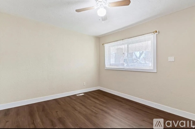 1100 Sullivan Drive 2 Beds Single Family Home for Rent - Photo gallery 4