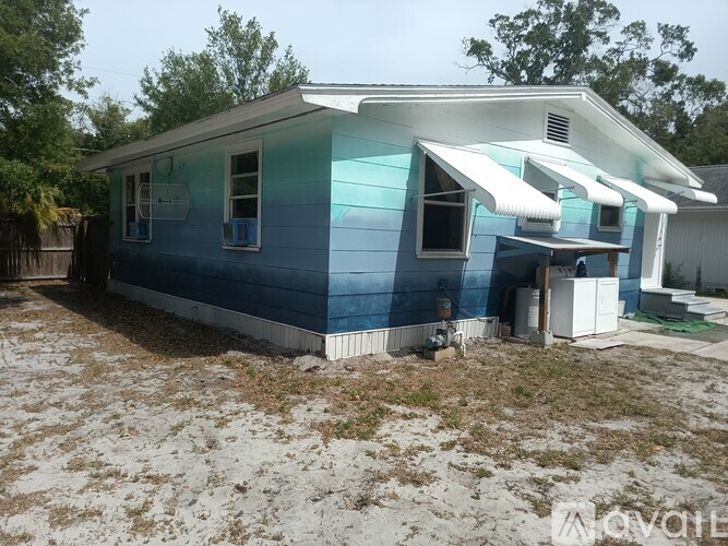 1526 Tilley Avenue 2 Beds Single Family Home for Rent - Photo gallery 4