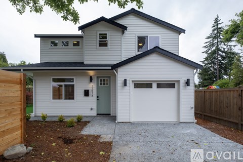 11518 16Th Avenue Northeast 3 Beds Apartment for Rent