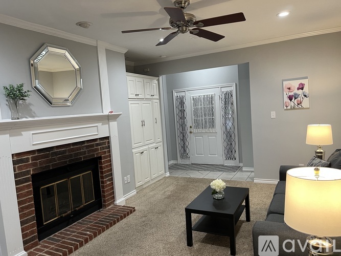 212 Cobblestone Row 3 Beds Apartment for Rent - Photo gallery 4