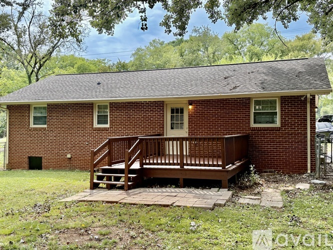 437 Hardee Ave 3 Beds Single Family Home for Rent - Photo gallery 3
