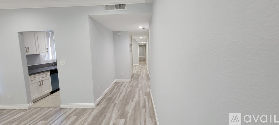 1844 Thayer Avenue 2 Beds Apartment for Rent - Photo gallery 4