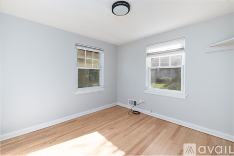 121 Highland Ave Windsor CT 06095 2 Beds Apartment for Rent