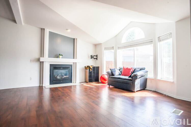3115 Farwig Rd 3 Beds Single Family Home for Rent - Photo gallery 2