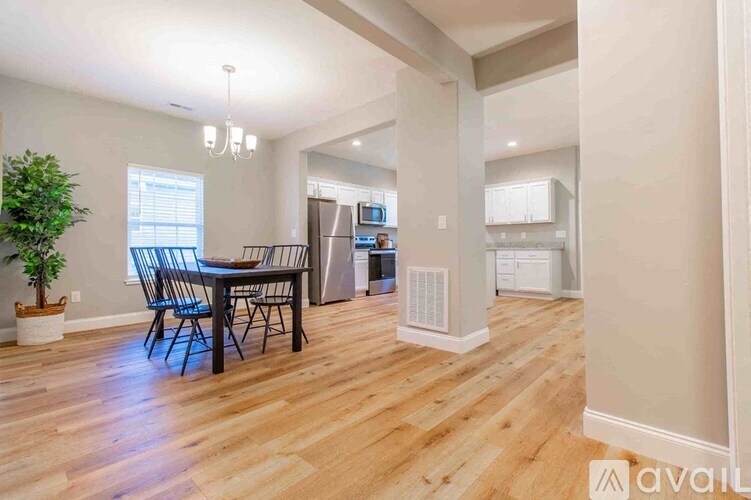 1420 Cora Ln 3 Beds Single Family Home for Rent - Photo gallery 5