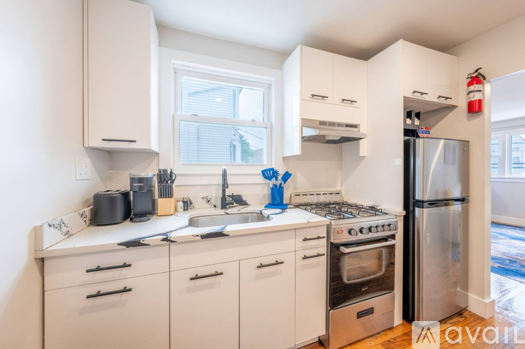33-35 Adams St 1 Apartment for Rent - Photo gallery 3