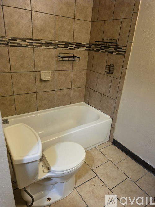 1519 N Atlanta Ct 2 Beds Single Family Home for Rent - Photo gallery 3
