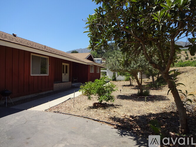 943 Oak Ave 3 Beds Single Family Home for Rent - Photo gallery 3