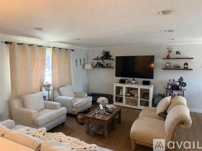 4141 3600 W 6 Beds Single Family Home for Rent - Photo gallery 2
