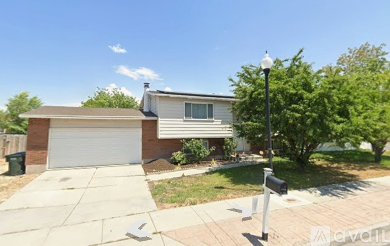 4141 3600 W 6 Beds Single Family Home for Rent - Photo gallery 3
