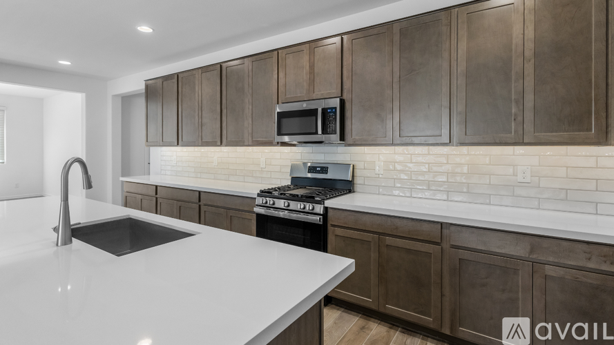 14812 W Gray Fox Trl 4 Beds Single Family Home for Rent - Photo gallery 4
