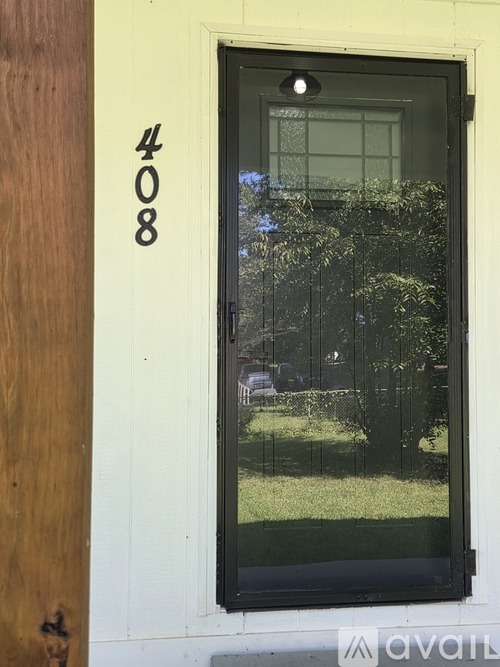 408 6th Avenue Southwest 2 Beds Single Family Home for Rent - Photo gallery 3