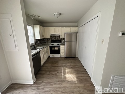 15210 Broadwater Court 2 Beds Apartment for Rent