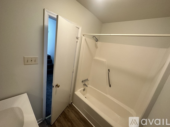 15210 Broadwater Court 2 Beds Townhouse for Rent - Photo gallery 3