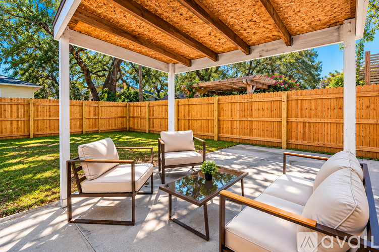 1110 8th St N 2 Beds Apartment for Rent - Photo gallery 5