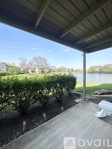 9S180 Lake Drive 2 Beds Apartment for Rent - Photo gallery 4