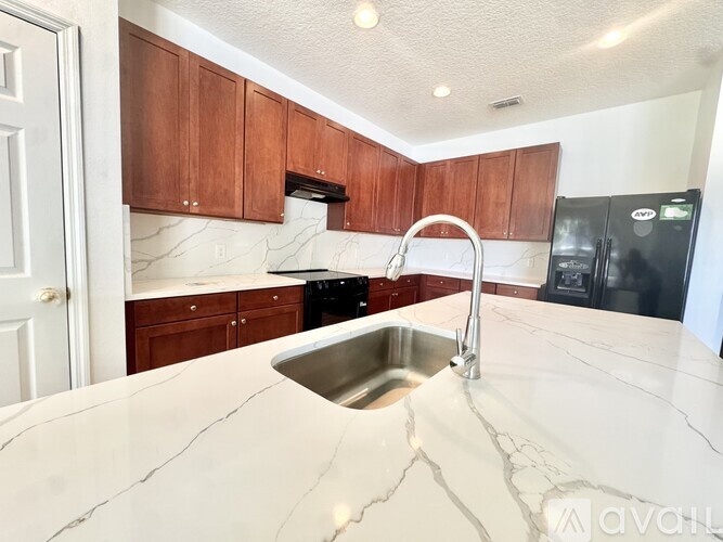 2513 Sugarsand Court 4 Beds Single Family Home for Rent - Photo gallery 2