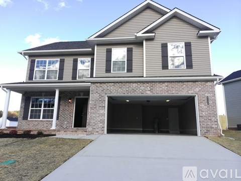 3126 Creekbend Ln 4 Beds Apartment for Rent