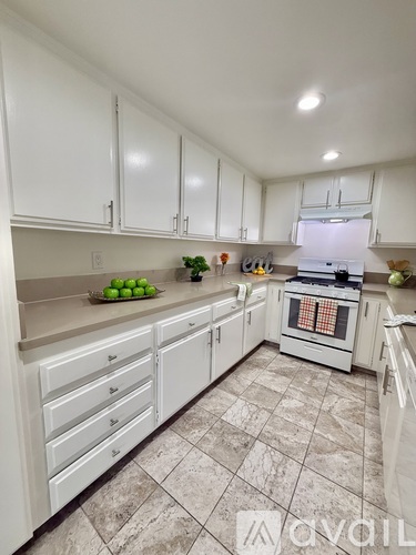 512 W Imperial Ave 2 Beds Apartment for Rent - Photo gallery 4