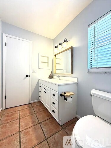 9923 Castleton Street 3 Beds Single Family Home for Rent - Photo gallery 5