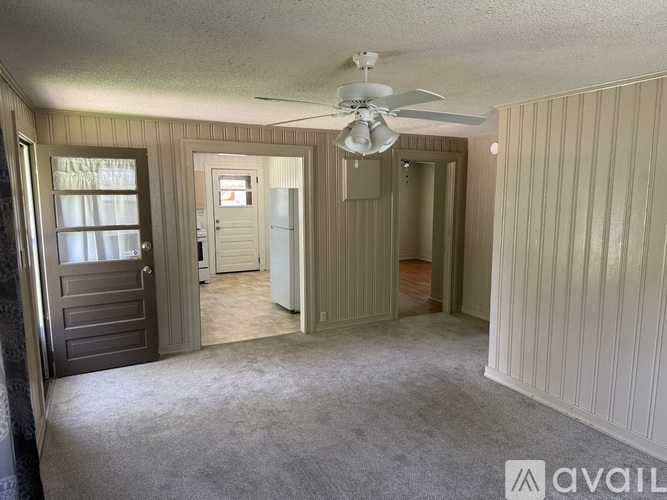 302 South Johnson Street 2 Beds Single Family Home for Rent - Photo gallery 2