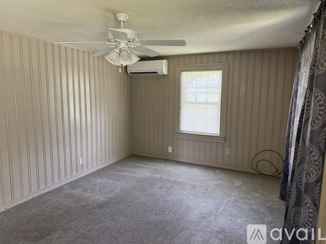 302 South Johnson Street 2 Beds Single Family Home for Rent - Photo gallery 3