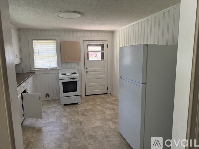302 South Johnson Street 2 Beds Single Family Home for Rent - Photo gallery 5
