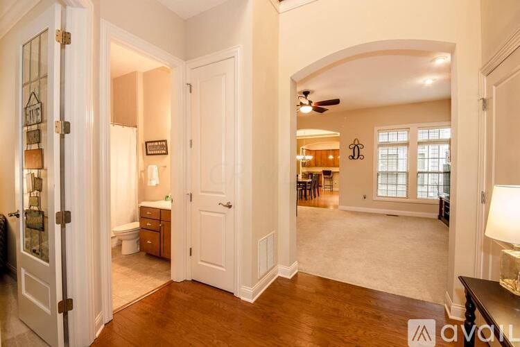 6747 Cooperstone Drive 3 Beds Townhouse for Rent - Photo gallery 4