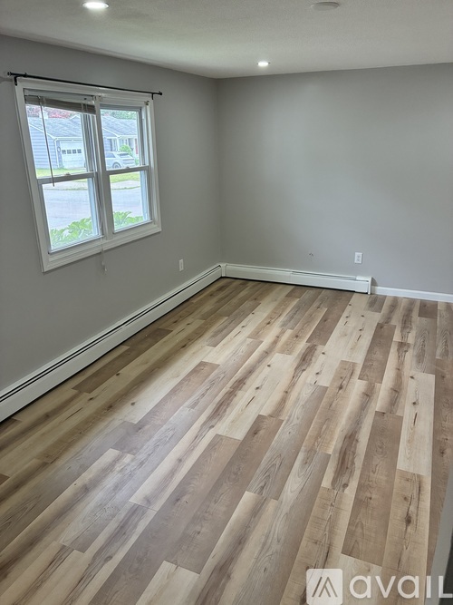 124 Stetson Street 3 Beds Townhouse for Rent - Photo gallery 5