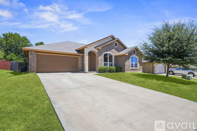 410 Pointer St 3 Beds Single Family Home for Rent - Photo gallery 2