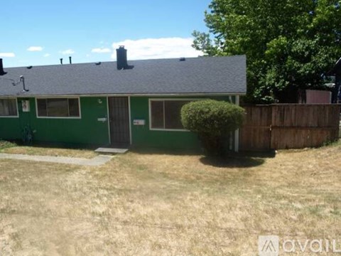 3329 Ward Avenue 2 Beds Apartment for Rent