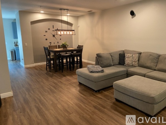 225 Deepcove Road 2 Beds Townhouse for Rent - Photo gallery 3