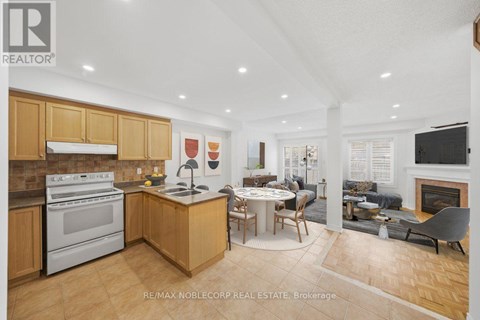 22 CARRIAGE HOUSE ROAD 3 Beds Apartment for Rent