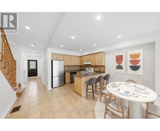 22 CARRIAGE HOUSE ROAD 3 Beds House for Rent - Photo gallery 3