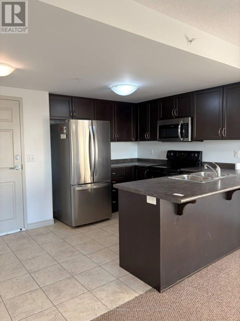 413 - 67 KINGSBURY SQUARE 2 Beds Apartment for Rent