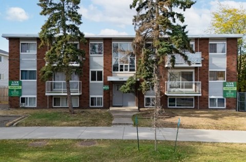 10650 104 Street 1-2 Beds Apartment for Rent
