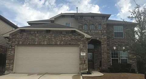176 Pond View Pass 4 Beds Apartment for Rent