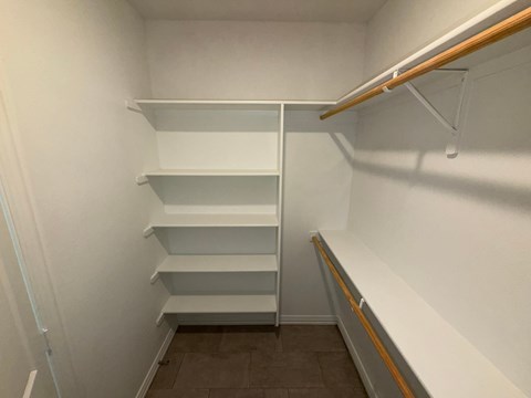 527 Wrigley Lane 2 Beds Apartment for Rent
